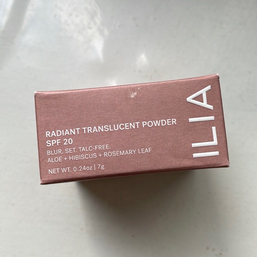 ILIA Radiant Translucent Powder SPF20 (BRAND NEW)
